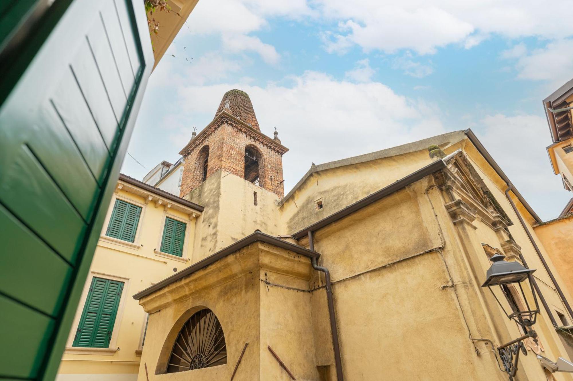 Arena Flat: Verona Centre Экстерьер фото